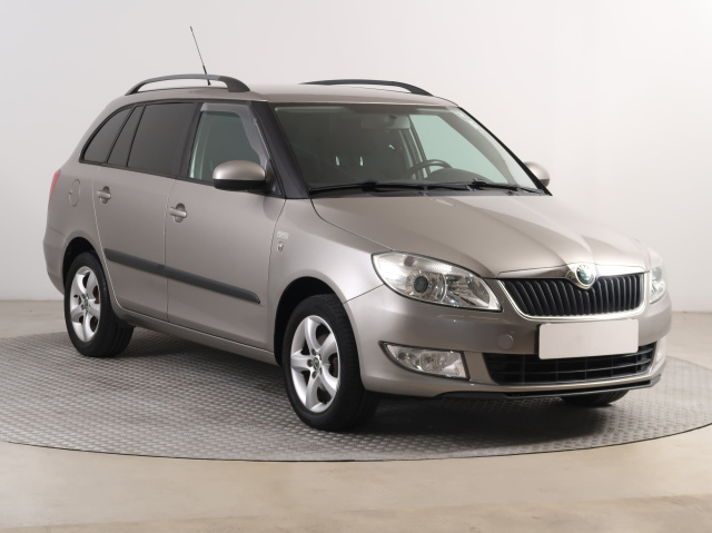 Skoda Fabia 2011
