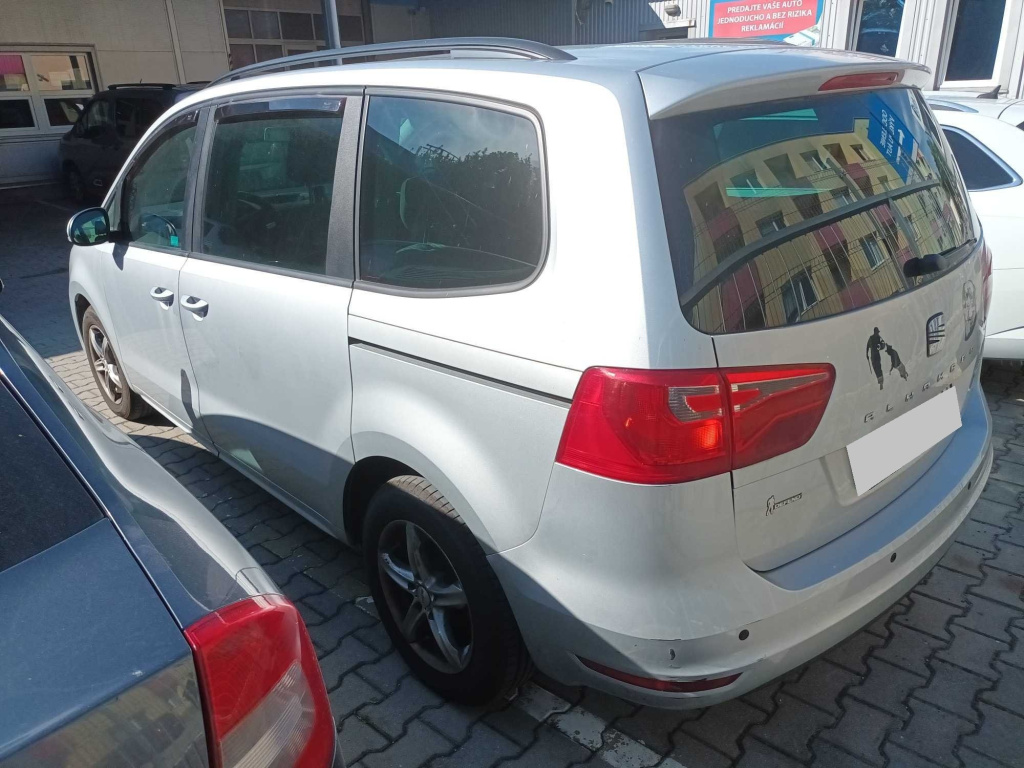 Seat Alhambra