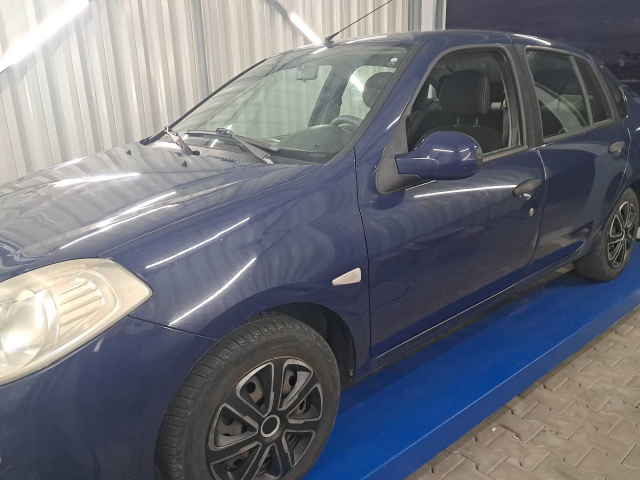 Renault Thalia 2009