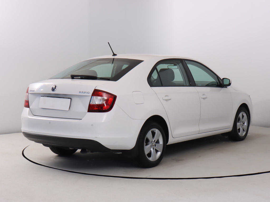 Škoda Rapid
