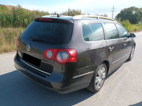 Volkswagen Passat - 2010