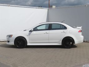 Mitsubishi Lancer - 2012