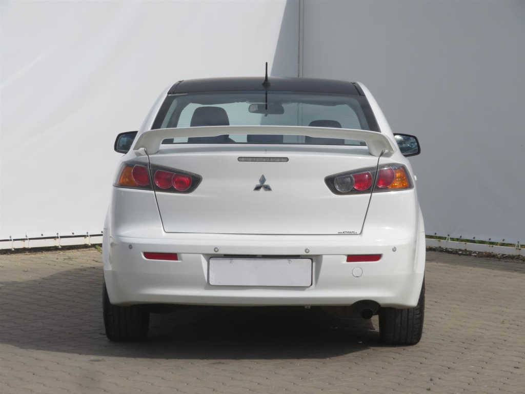 Mitsubishi Lancer