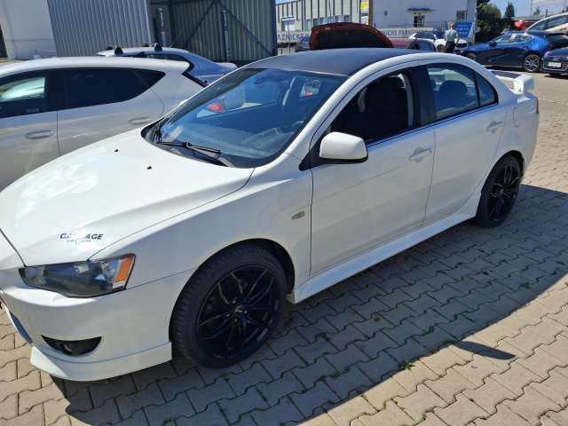Mitsubishi Lancer 2012