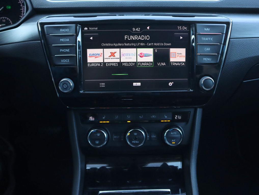 Škoda Superb