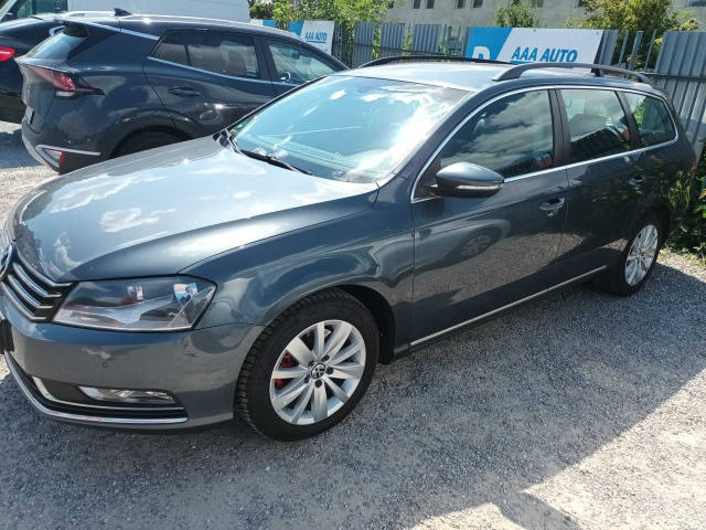 Volkswagen Passat 2011