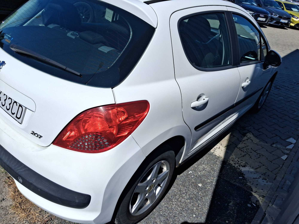 Peugeot 207