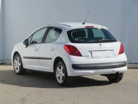 Peugeot 207 - 2009