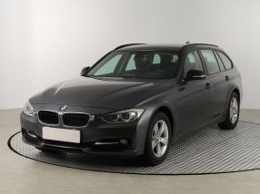 BMW 3 - 2013