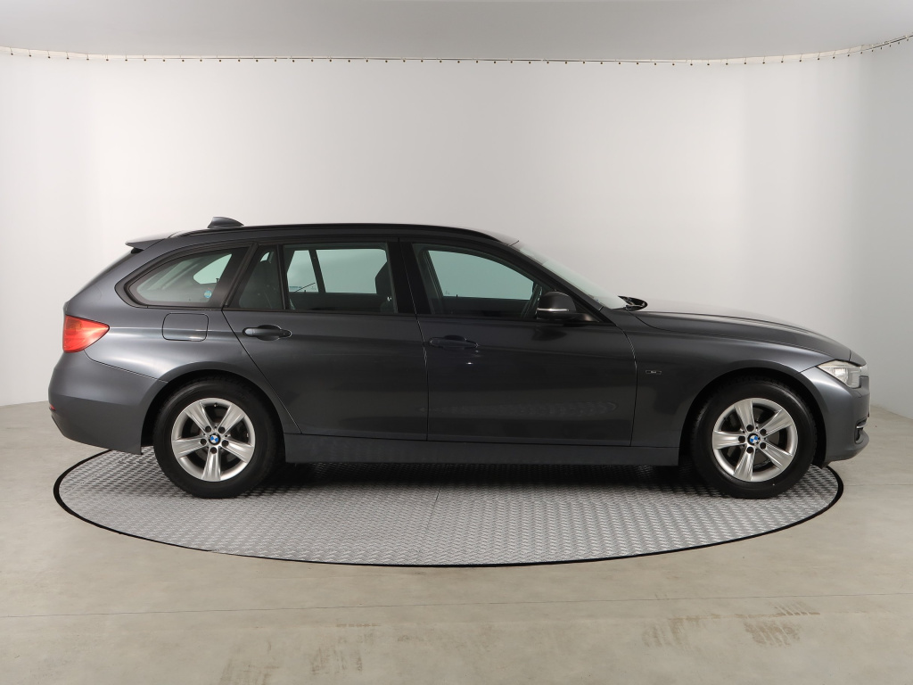 BMW 3