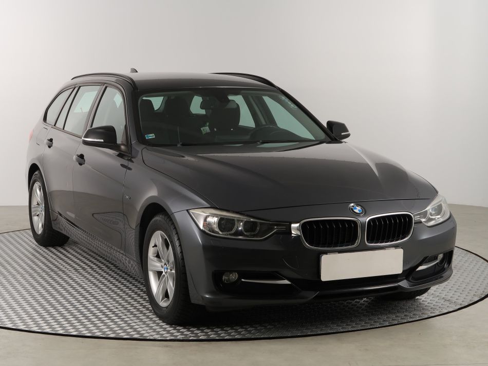 BMW 3 - 2013