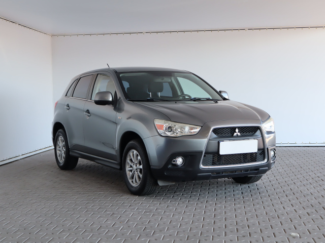 Mitsubishi ASX 2011