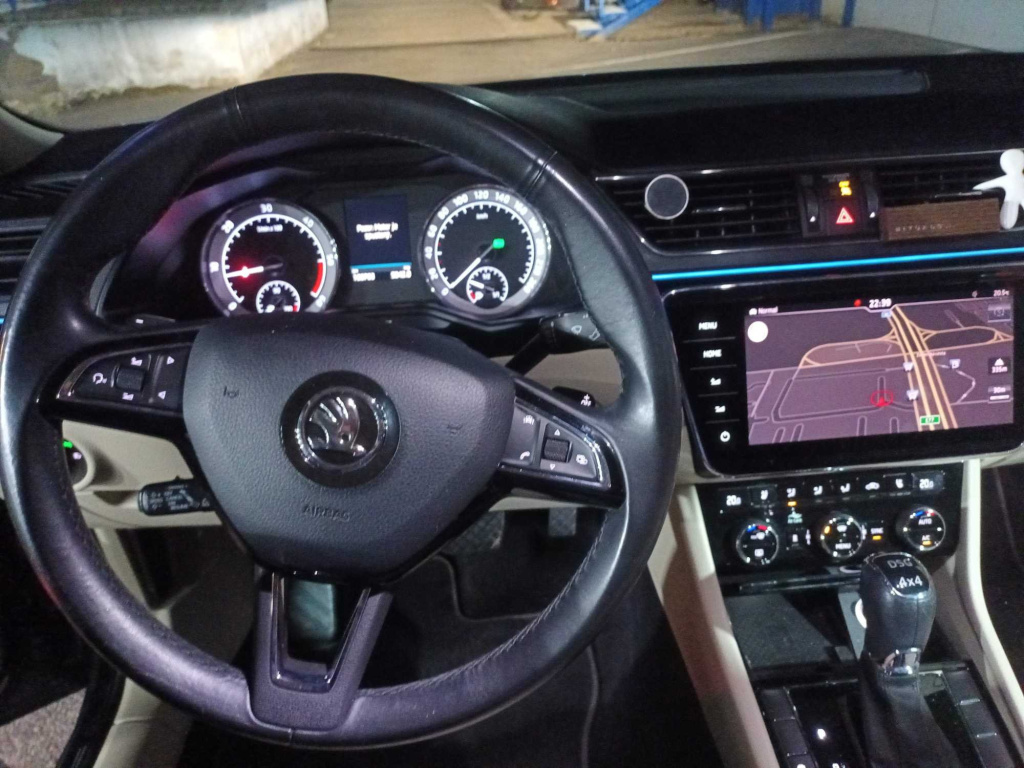 Škoda Superb