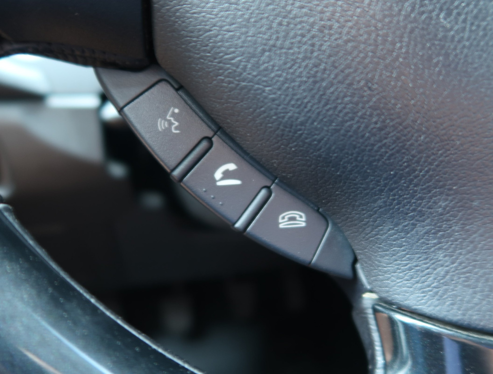 Peugeot 4008