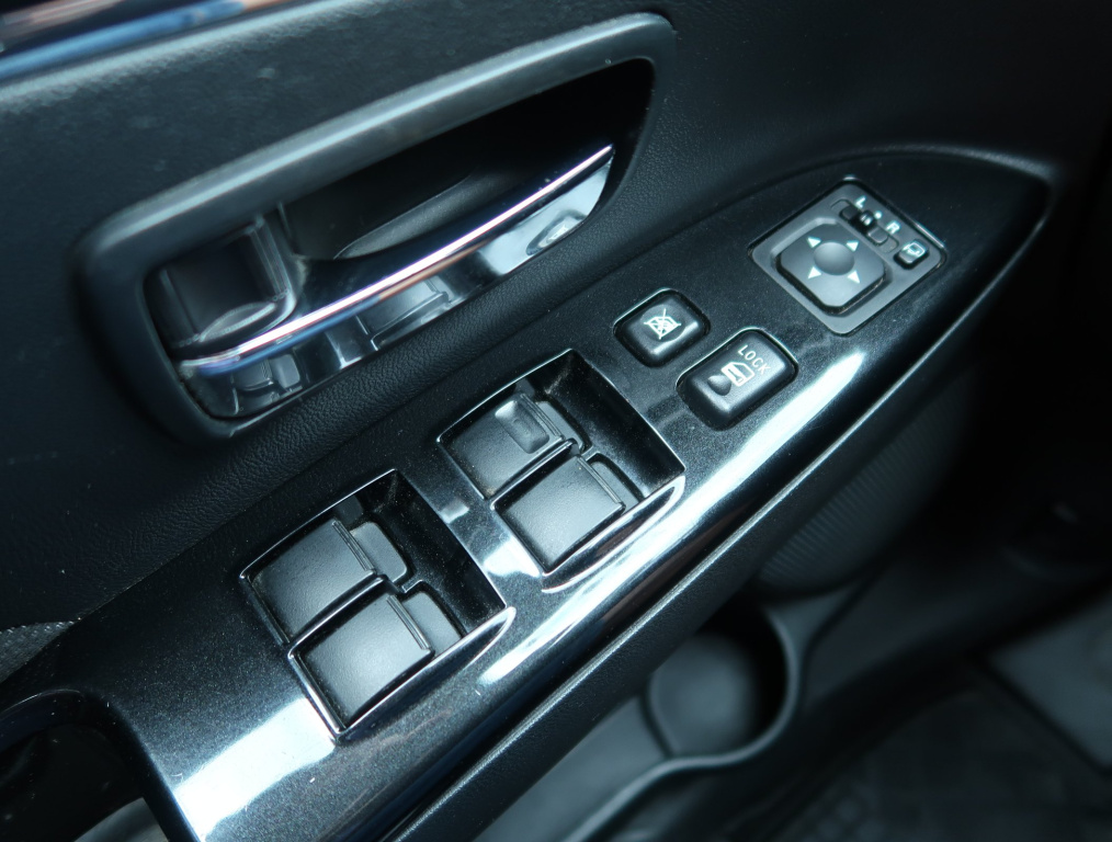 Peugeot 4008