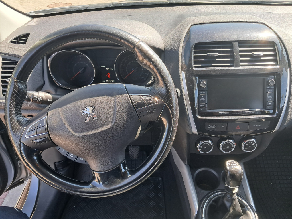 Peugeot 4008