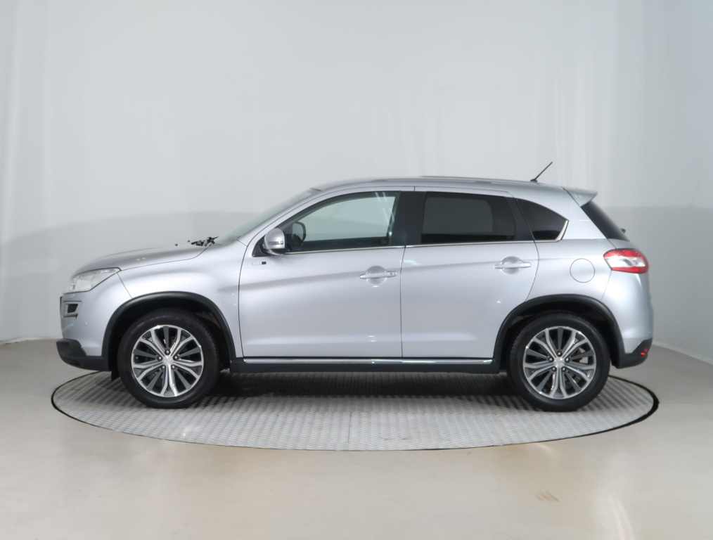 Peugeot 4008