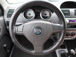 Suzuki Ignis 2005