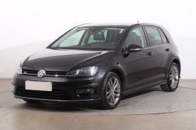 Volkswagen Golf - 2016