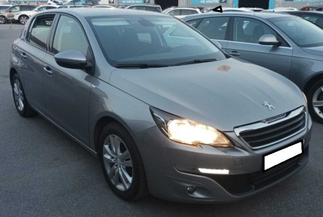 Peugeot 308 2015