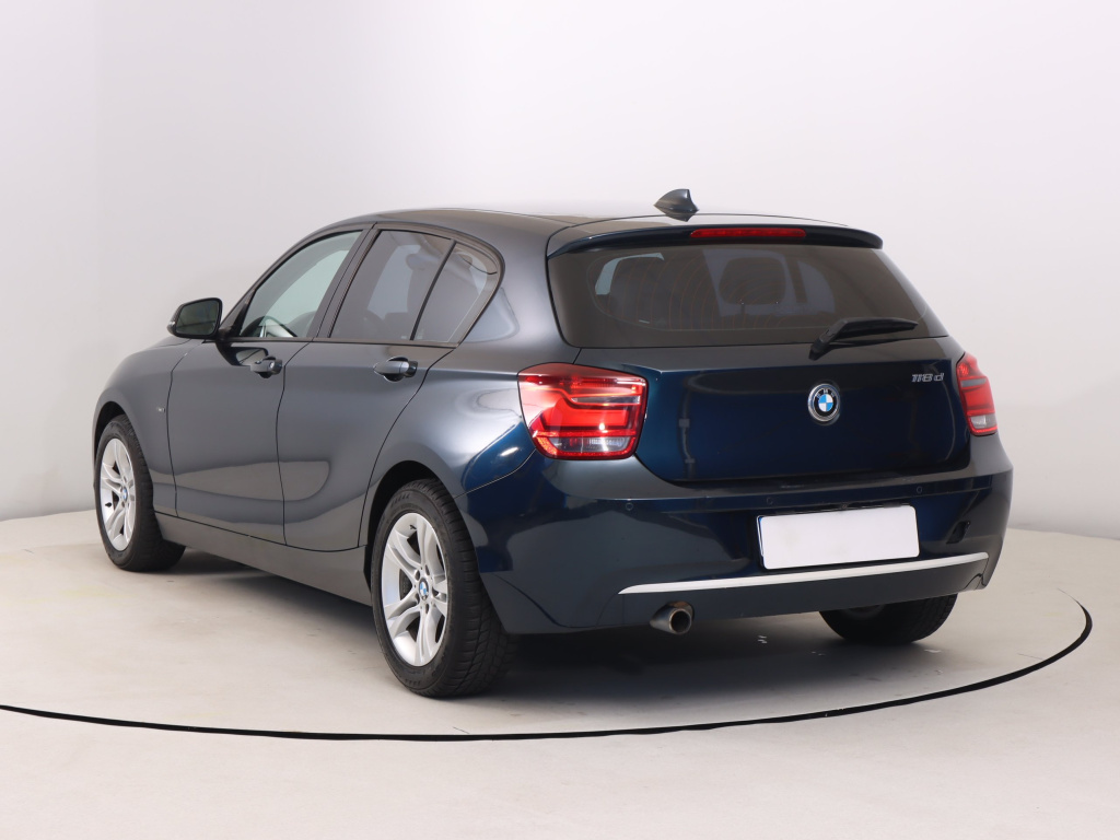 BMW 1