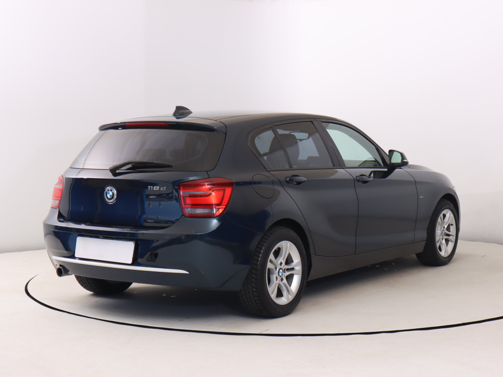 BMW 1