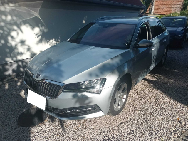 Škoda Superb 2021