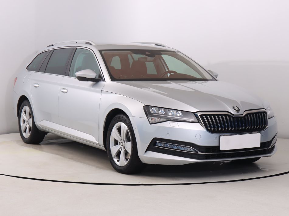 Skoda Superb - 2021