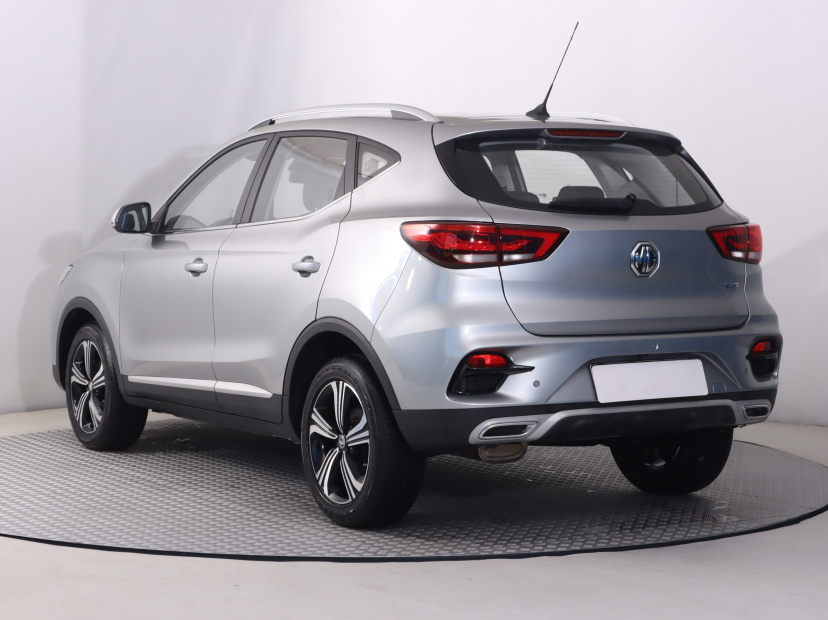 MG ZS SUV, 2025