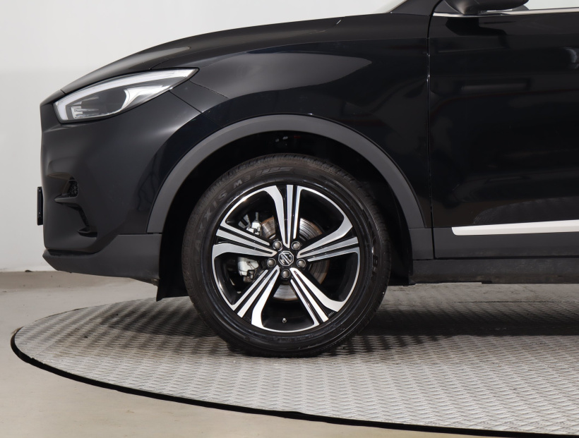 MG ZS SUV, 2025