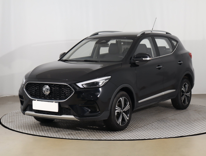 MG ZS SUV, 2025