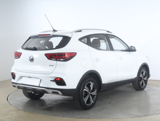 MG ZS SUV
