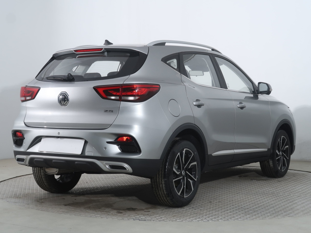 MG ZS SUV