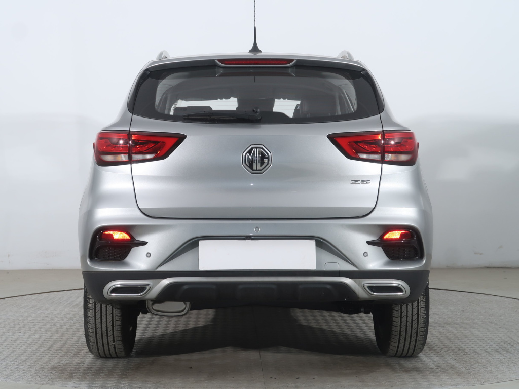 MG ZS SUV
