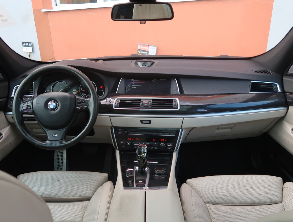 BMW 5GT