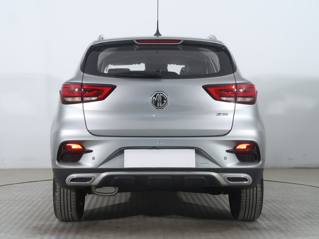 MG ZS SUV