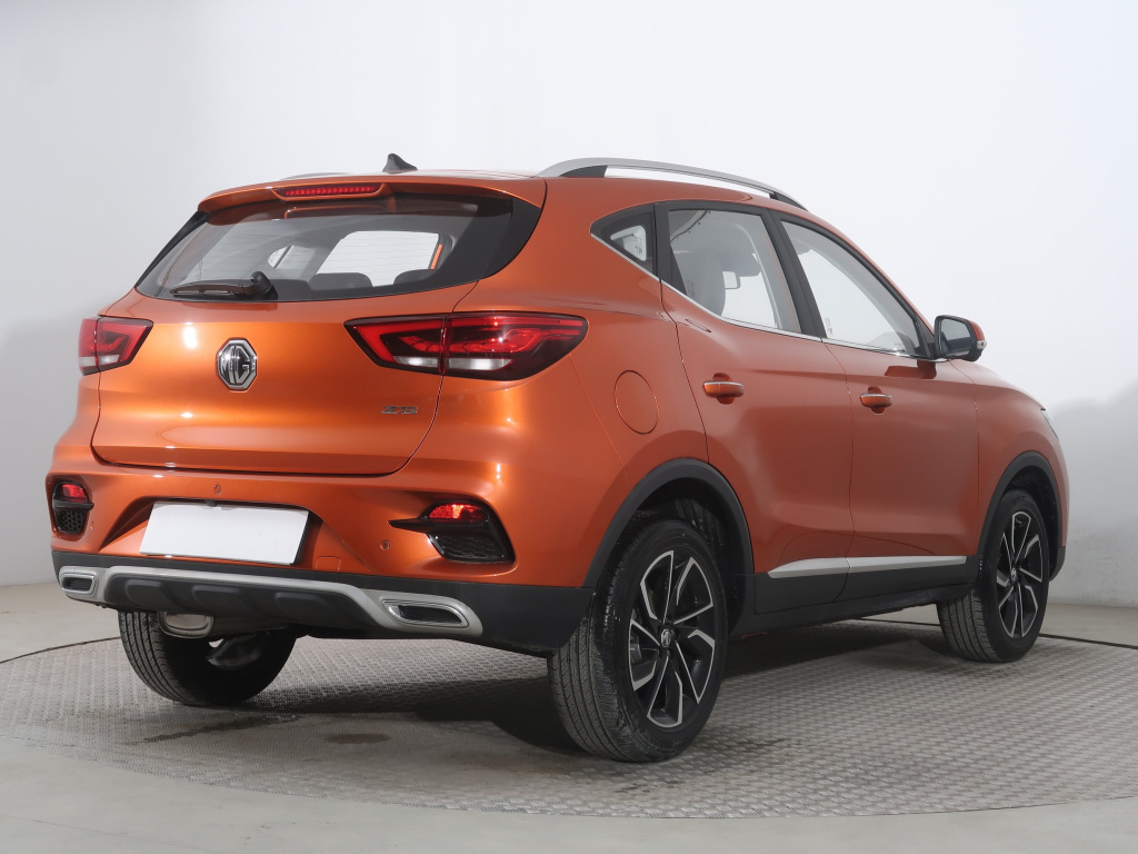 MG ZS SUV