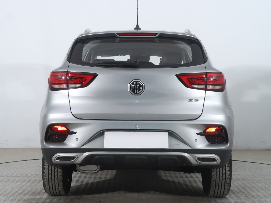 MG ZS SUV