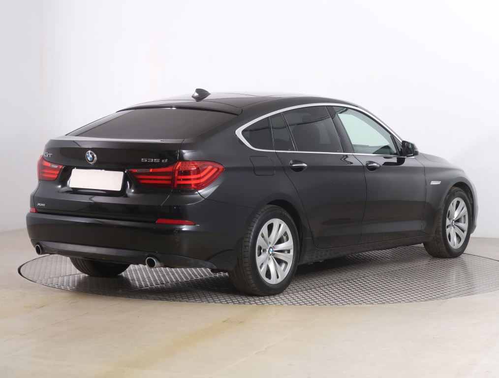 BMW 5GT