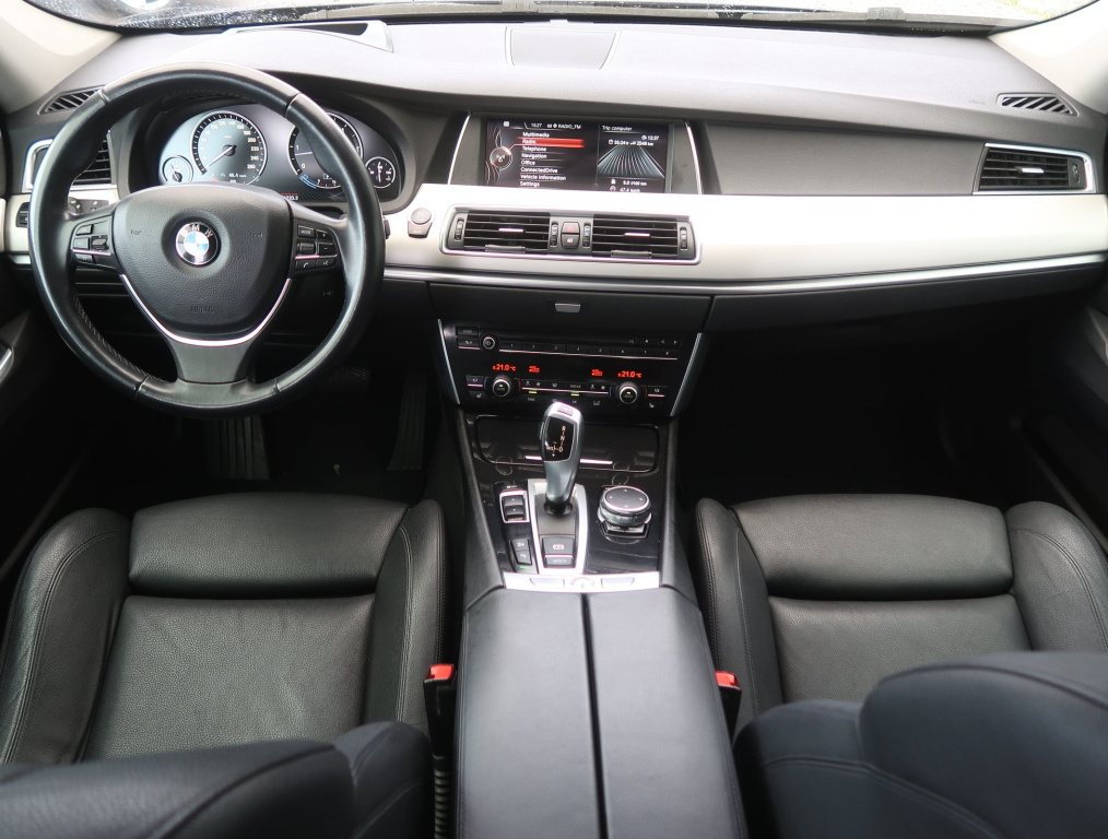 BMW 5GT