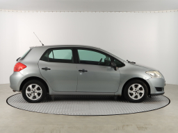Toyota Auris 2009