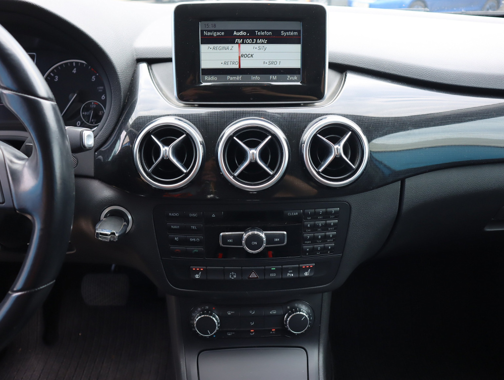 Mercedes-Benz B