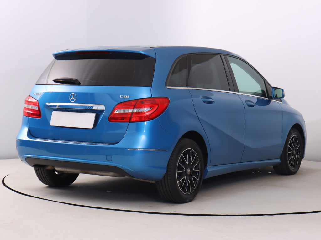 Mercedes-Benz B