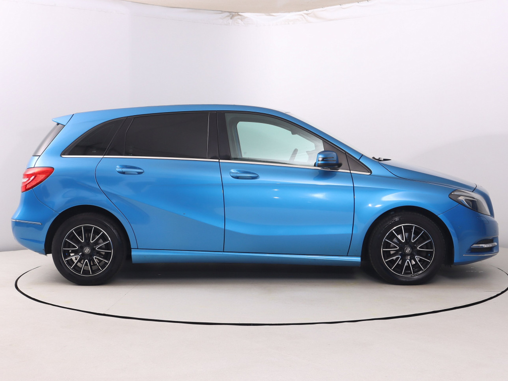 Mercedes-Benz B