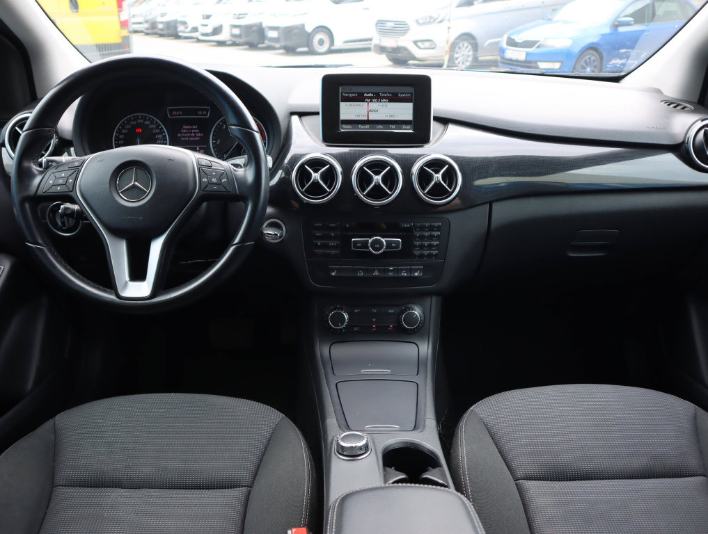 Mercedes-Benz B