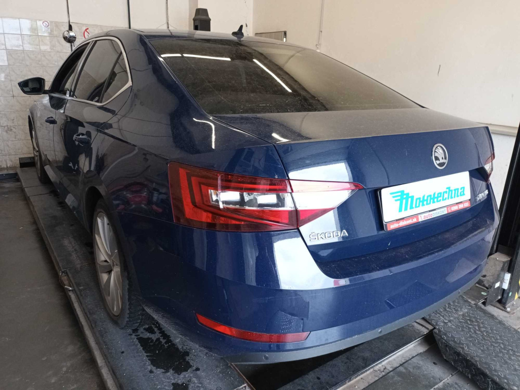 Škoda Superb