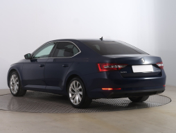 Škoda Superb 2015