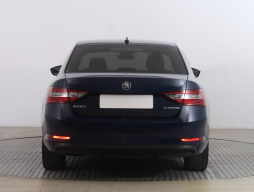 Škoda Superb 2015