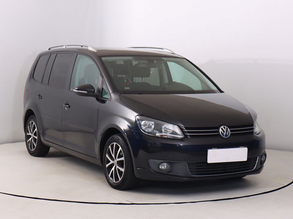 Volkswagen Touran - 2012