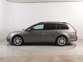 Volkswagen Golf - 2016
